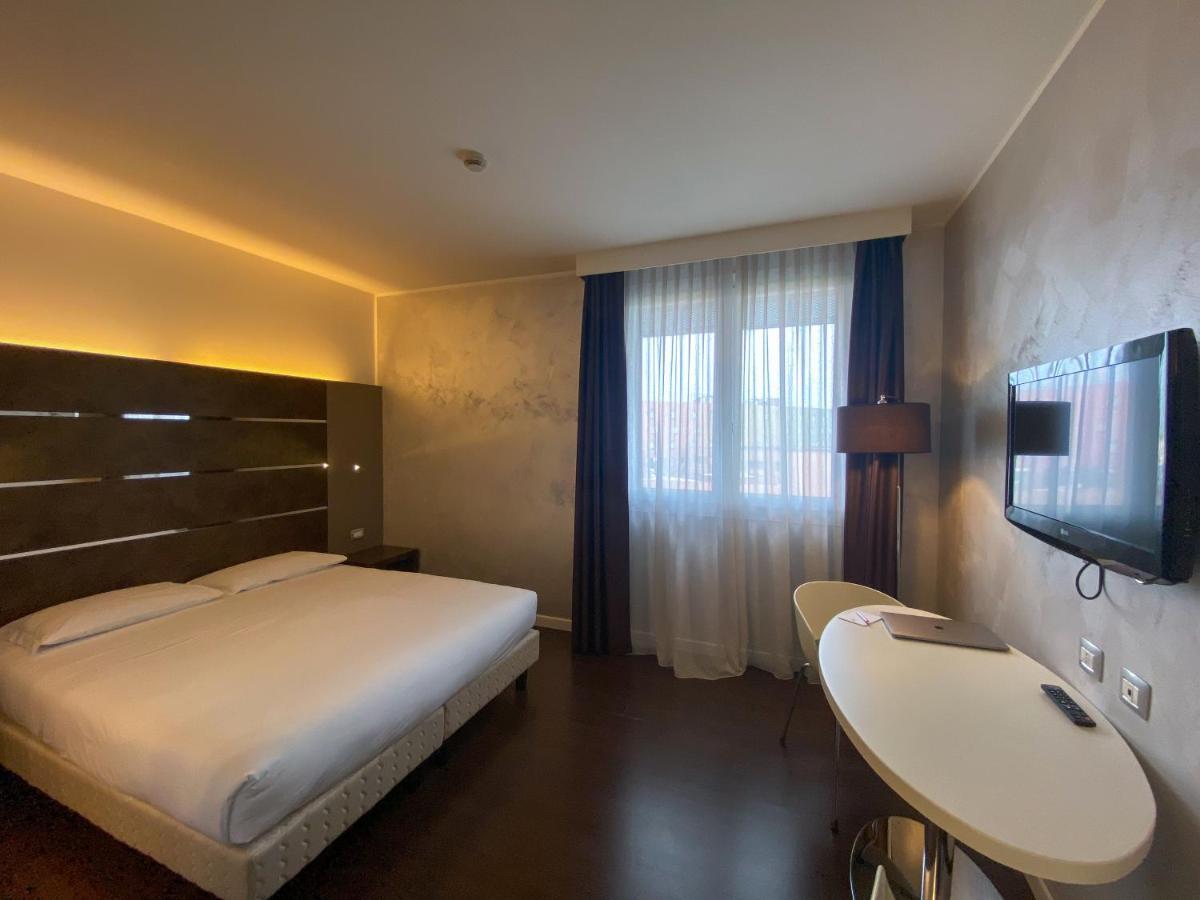 Cavallo Hotel Noventa Di Piave Ngoại thất bức ảnh